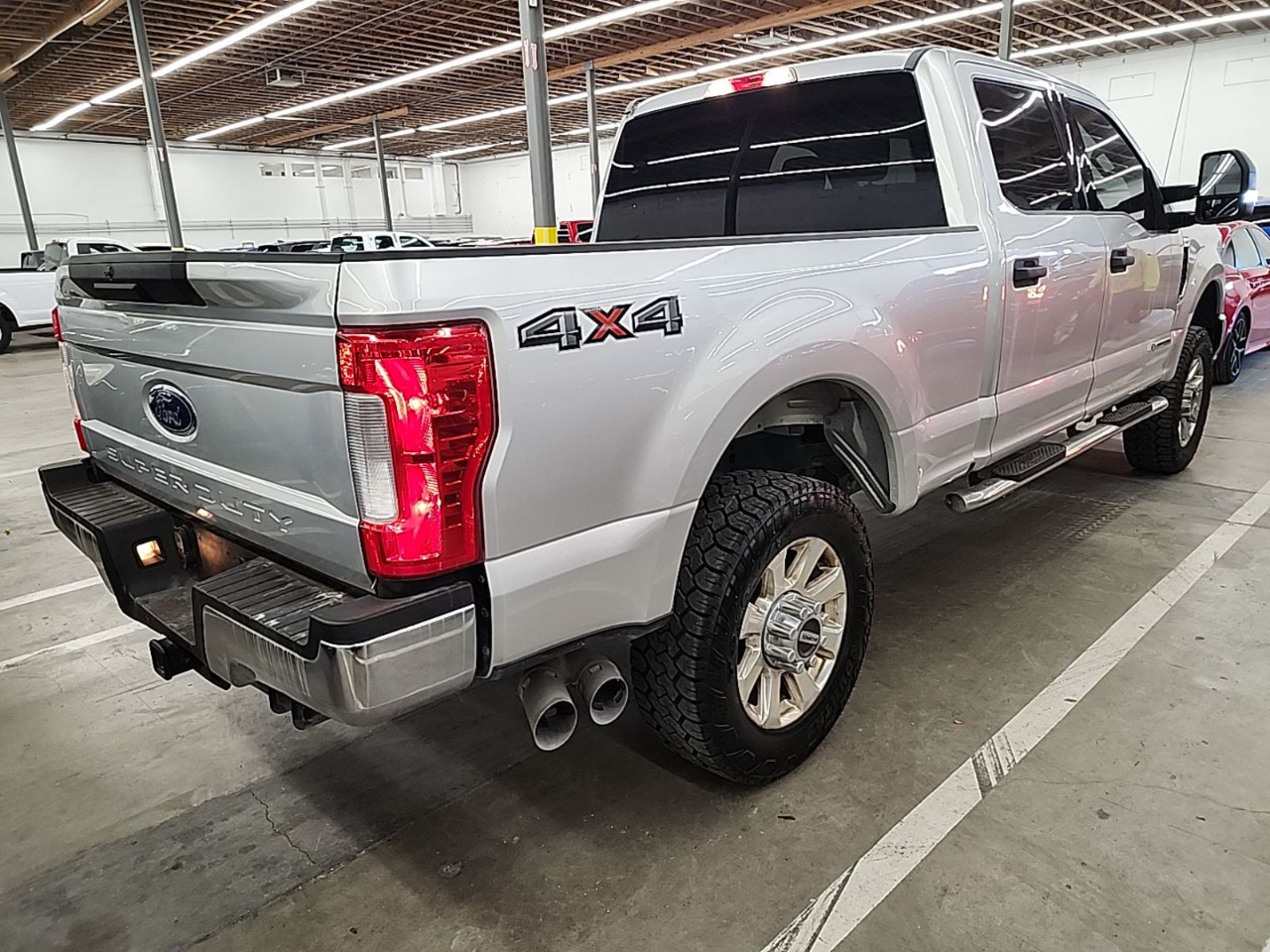 Ford Super Duty F-250 SRW 4WD SuperCab 142" XLT 2017
