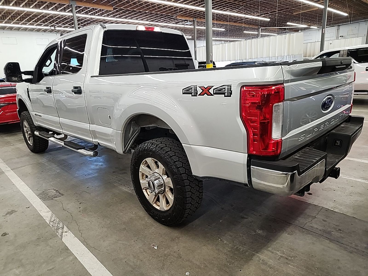 Ford Super Duty F-250 SRW 4WD SuperCab 142" XLT 2017