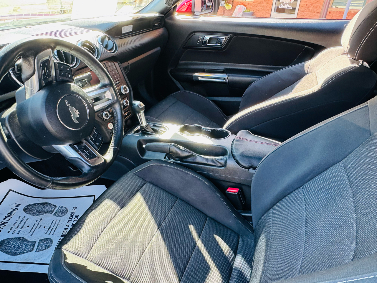 Ford Mustang V6 Fastback 2017