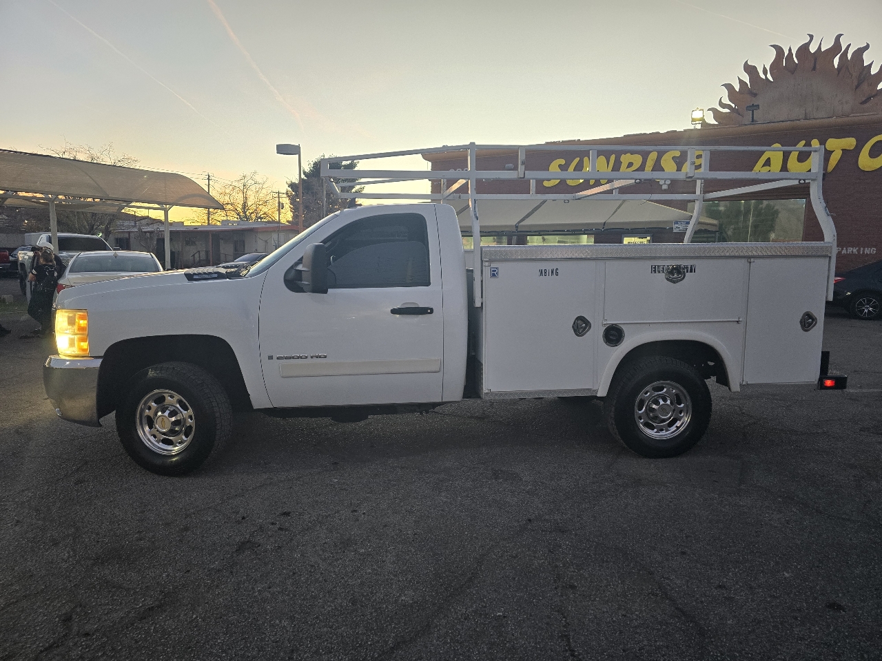 Chevrolet Silverado 2500HD 2WD Reg Cab 133" LT w/1LT 2008