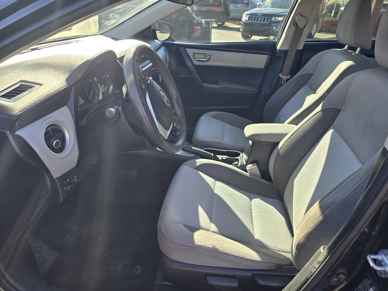 Toyota Corolla 50th Anniversary Special Edition CVT (Natl) 2017