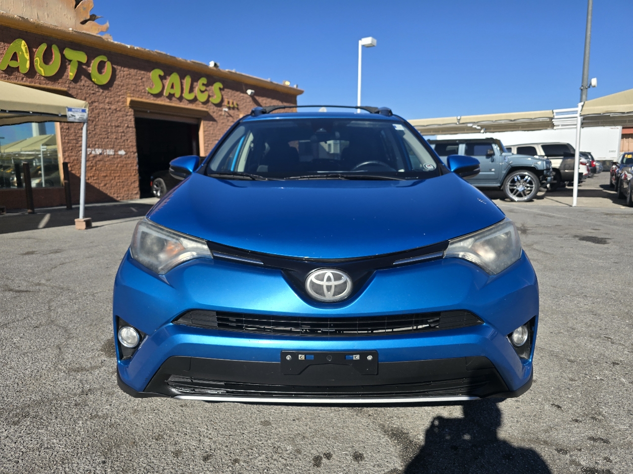 Toyota RAV4 XLE AWD (Natl) 2017