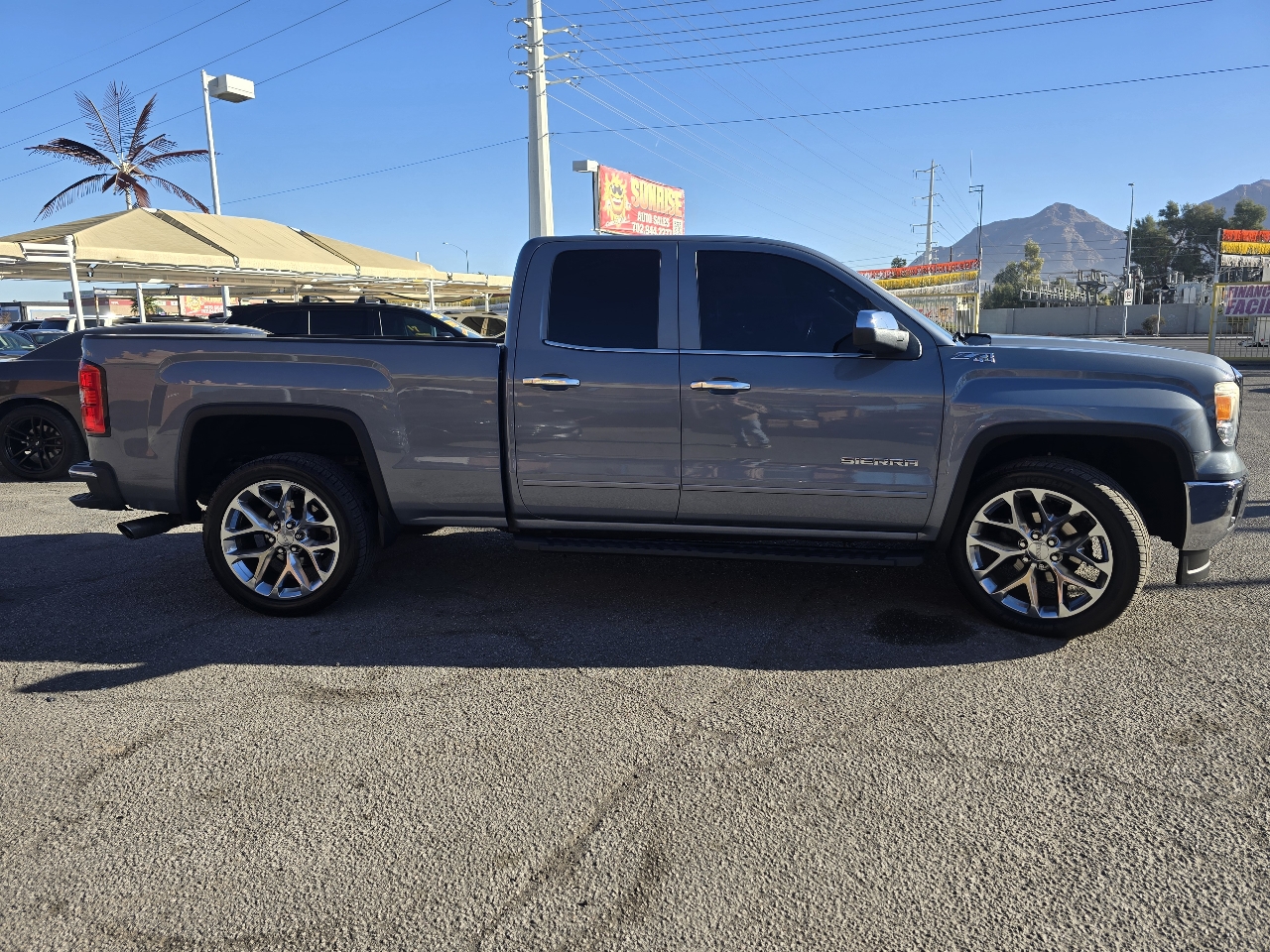 GMC Sierra 1500 4WD Double Cab 143.5" SLE 2015