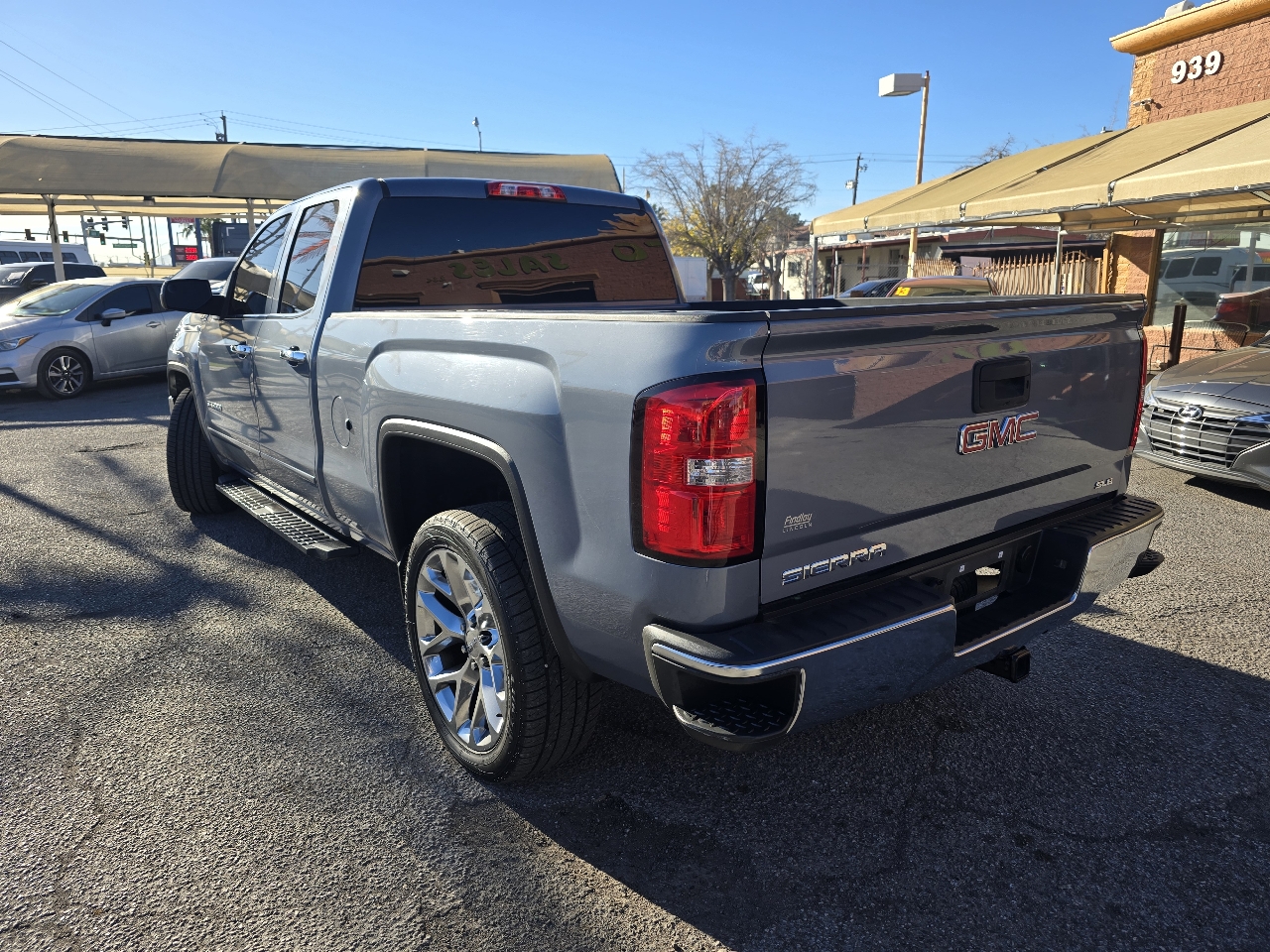 GMC Sierra 1500 4WD Double Cab 143.5" SLE 2015