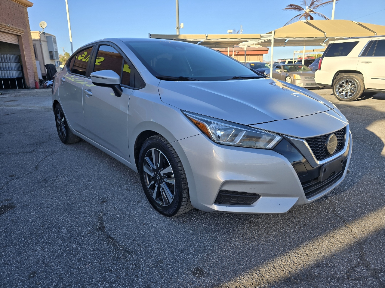 Nissan Versa SV CVT 2021