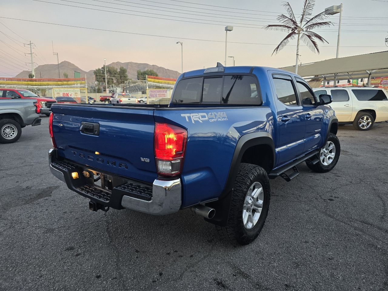 Toyota Tacoma 4WD Double Cab V6 MT TRD Off Road (Natl) 2016