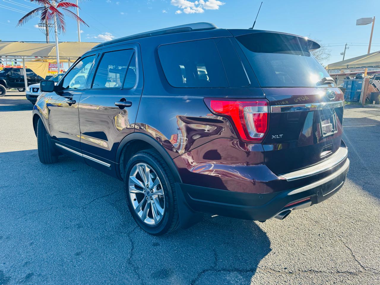 Ford Explorer XLT 4WD 2018