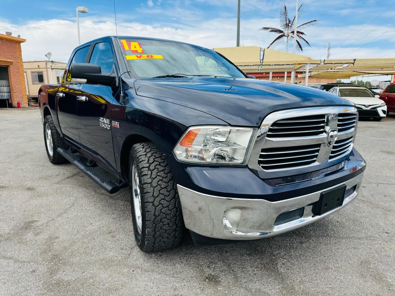 RAM 1500 2WD Crew Cab 140.5" Big Horn 2014