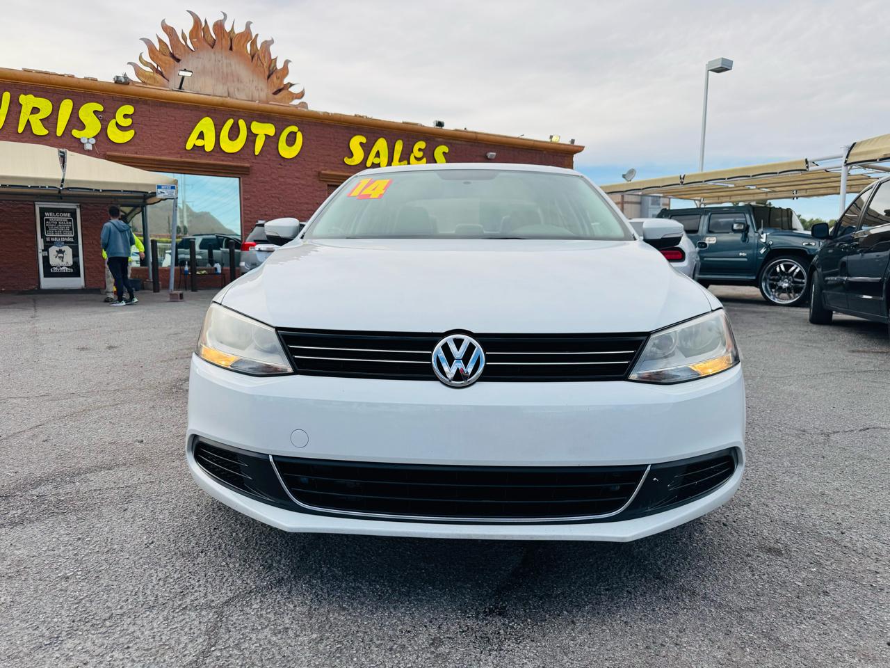 Volkswagen Jetta Sedan 4dr Auto SE PZEV 2014