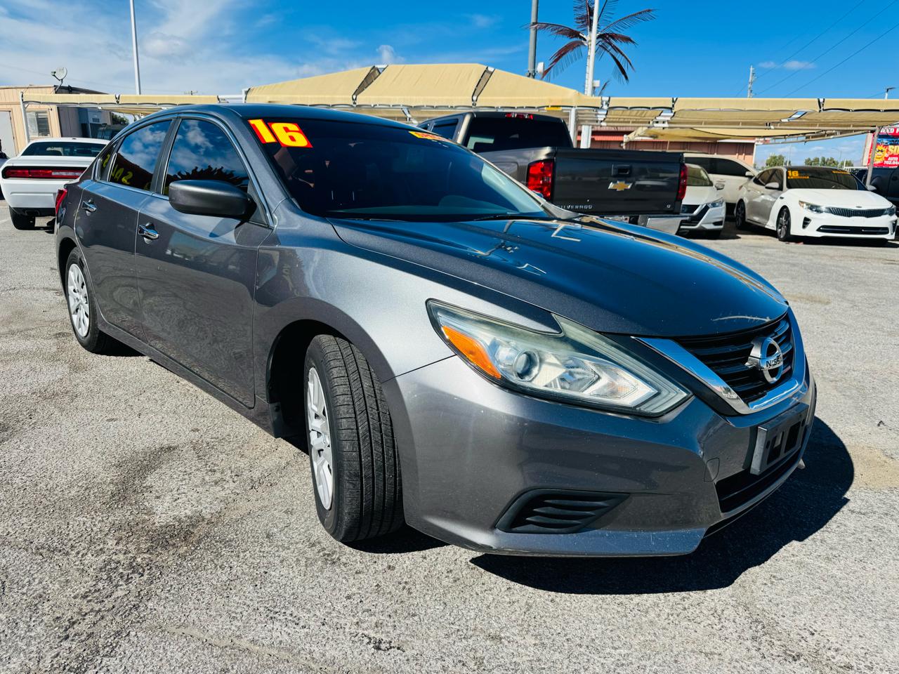 Nissan Altima 4dr Sdn I4 2.5 S 2016