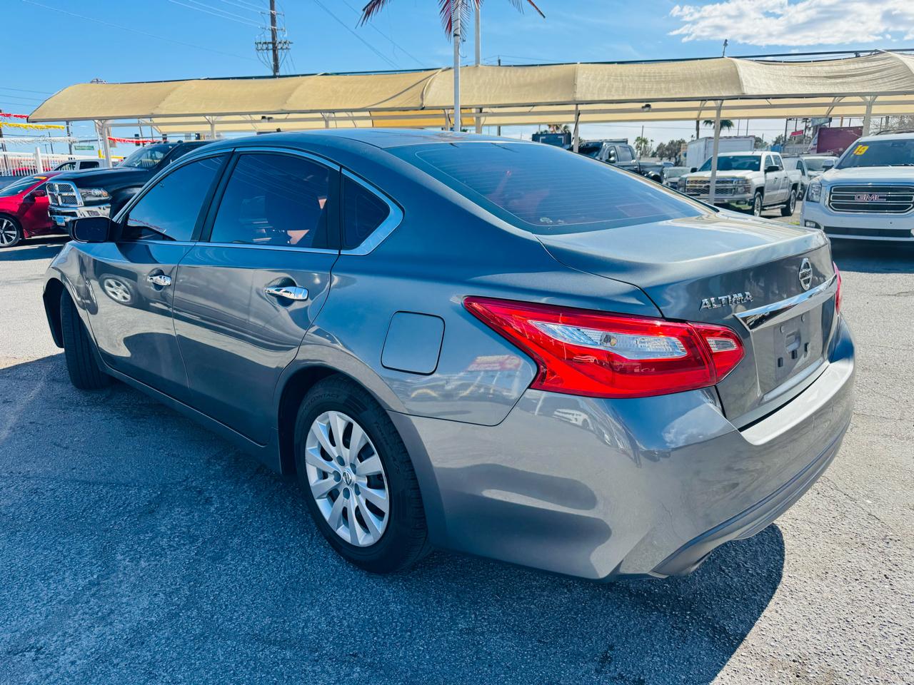 Nissan Altima 4dr Sdn I4 2.5 S 2016