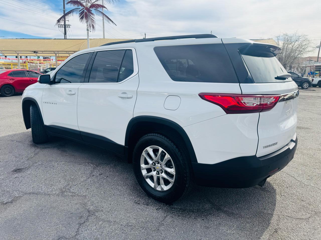 Chevrolet Traverse FWD 4dr LT Cloth w/1LT 2019