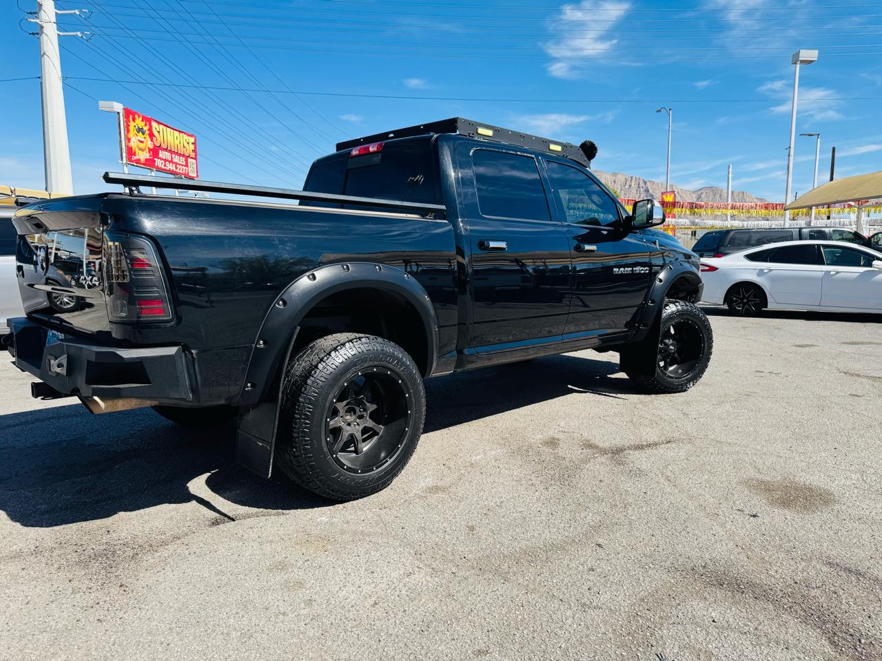 RAM 1500 4WD Crew Cab 140.5" Big Horn 2012