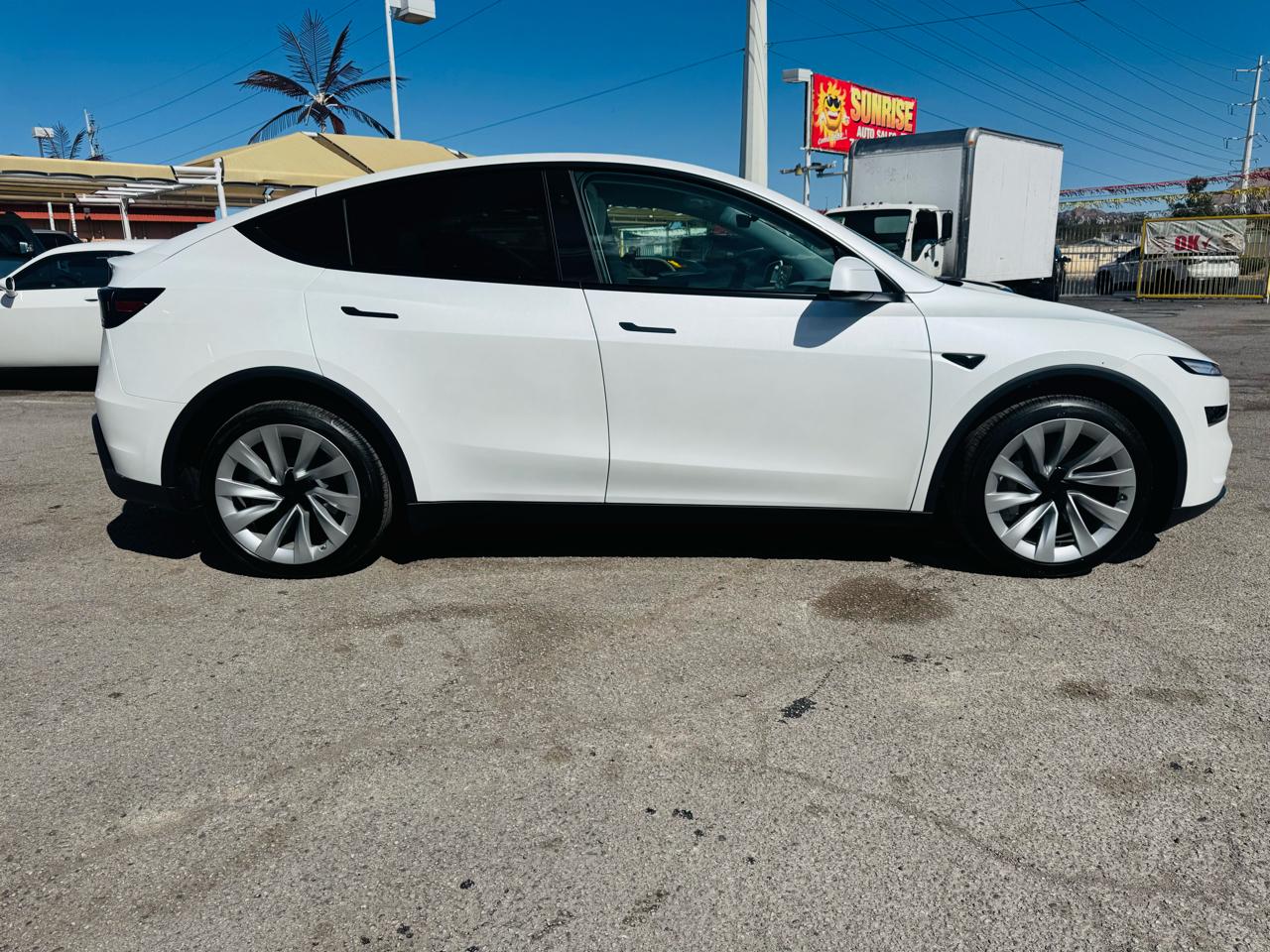 Tesla Model Y Premium RWD 2026