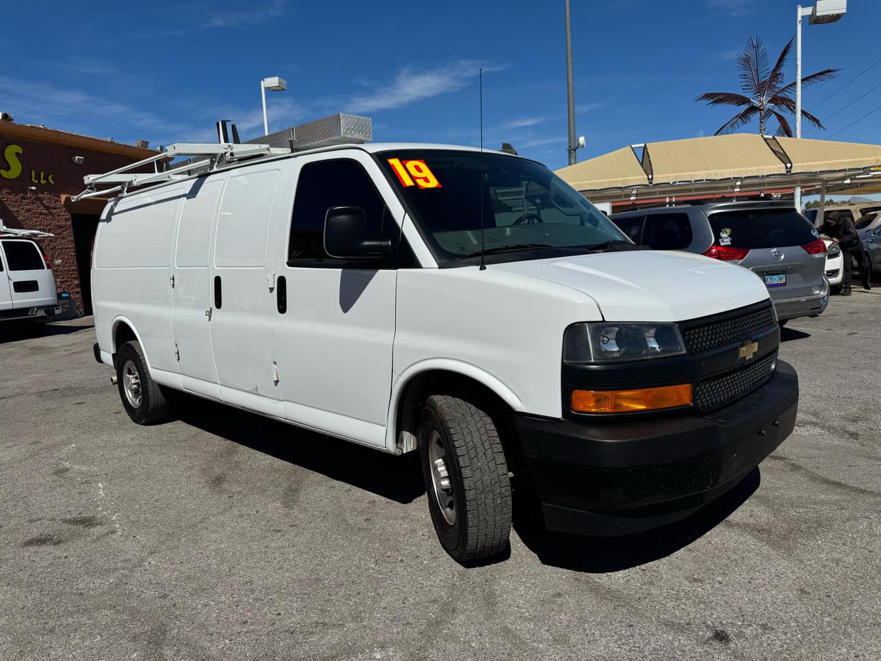 Chevrolet Express Cargo Van RWD 2500 155" 2019