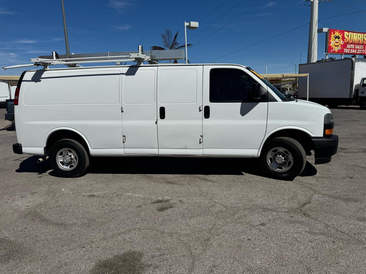 Chevrolet Express Cargo Van RWD 2500 155" 2019
