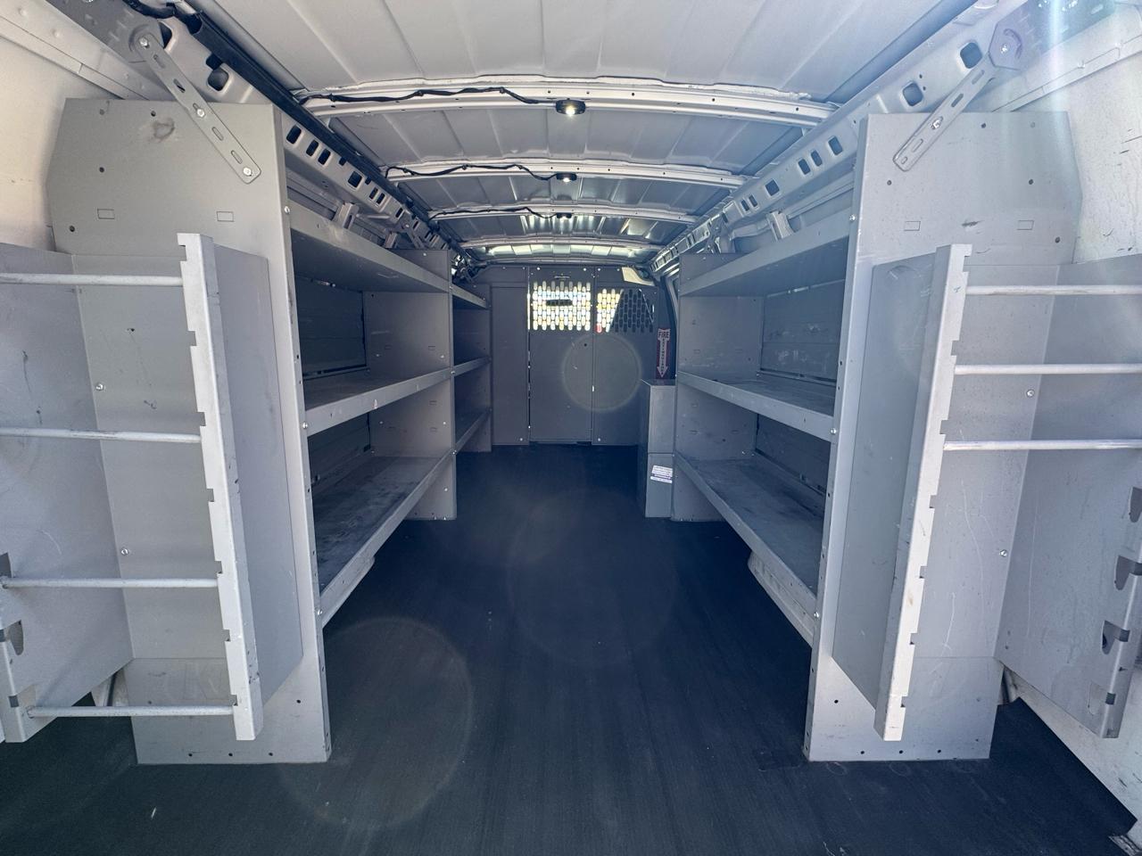 Chevrolet Express Cargo Van RWD 2500 155" 2019