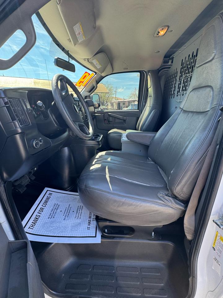 Chevrolet Express Cargo Van RWD 2500 155" 2019