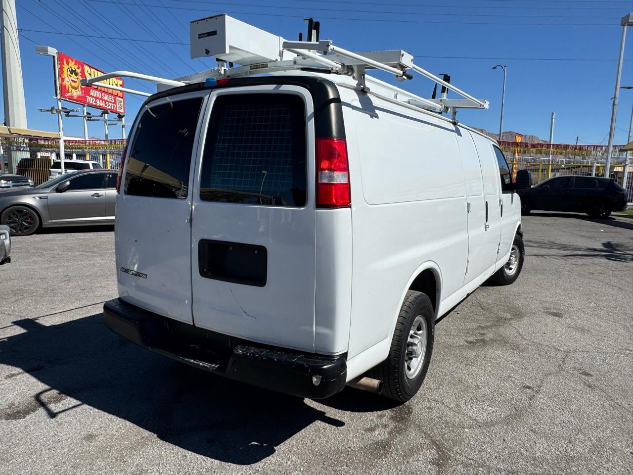 Chevrolet Express Cargo Van RWD 2500 155" 2019