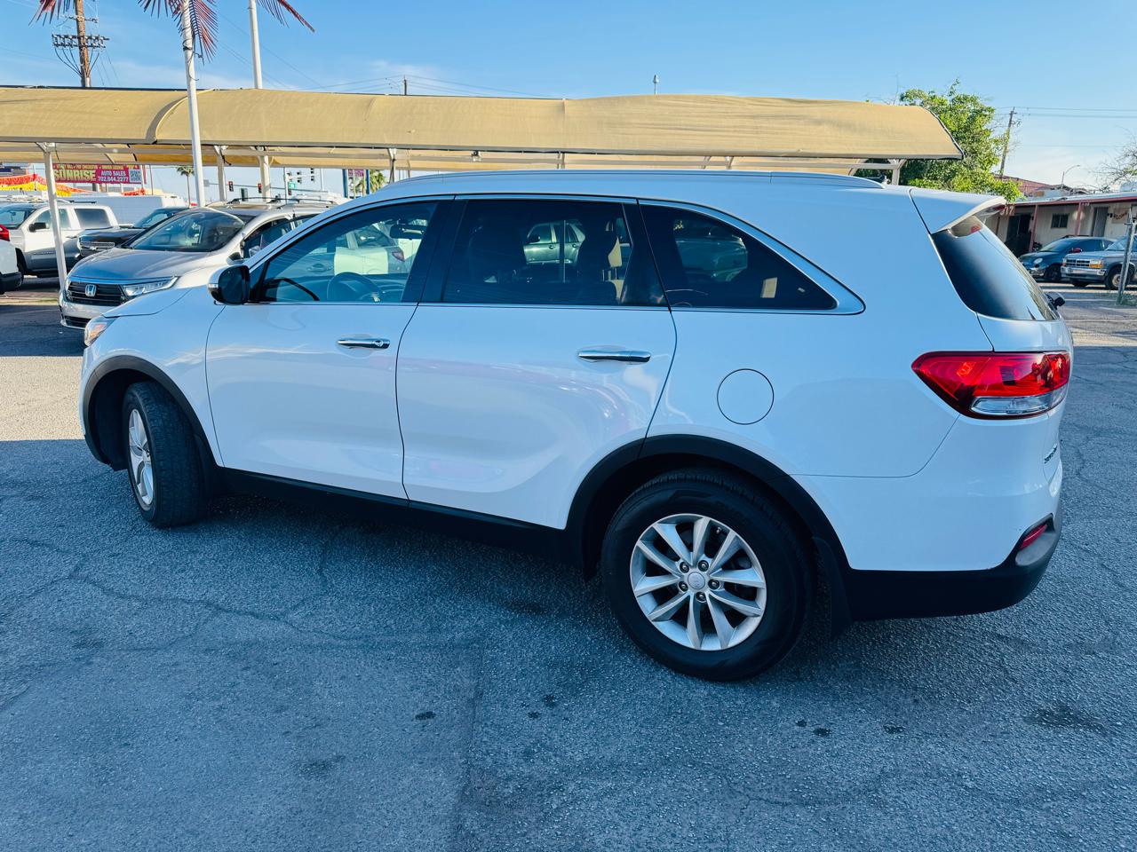 Kia Sorento LX FWD 2017