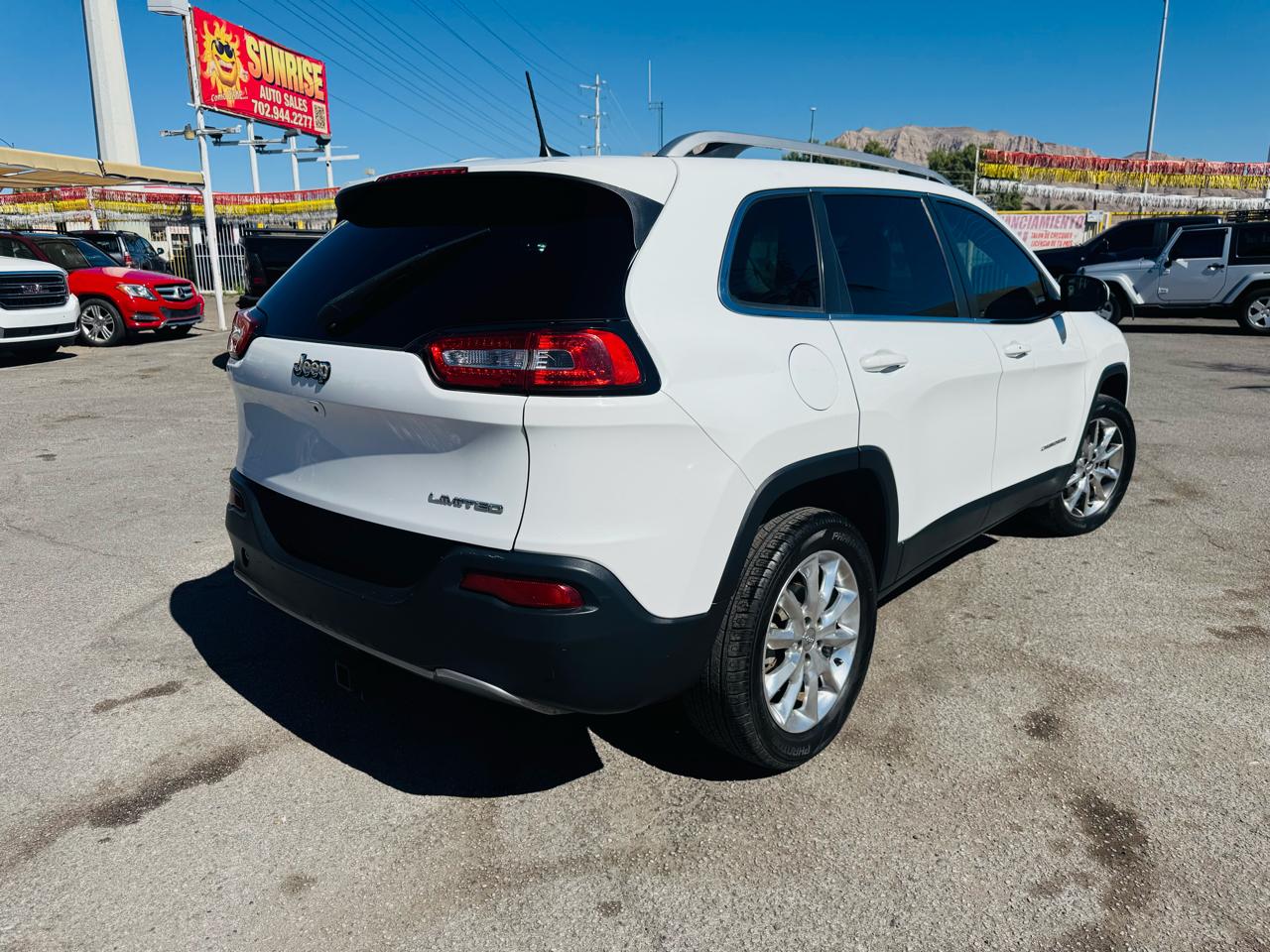 Jeep Cherokee FWD 4dr Limited 2016