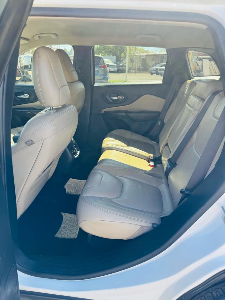 Jeep Cherokee FWD 4dr Limited 2016