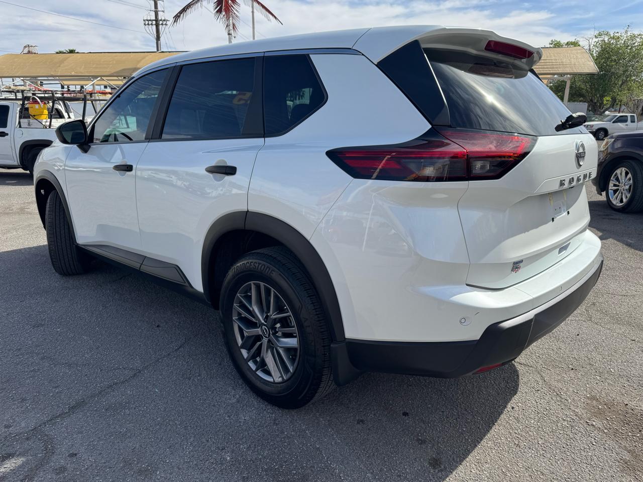 Nissan Rogue FWD S 2025