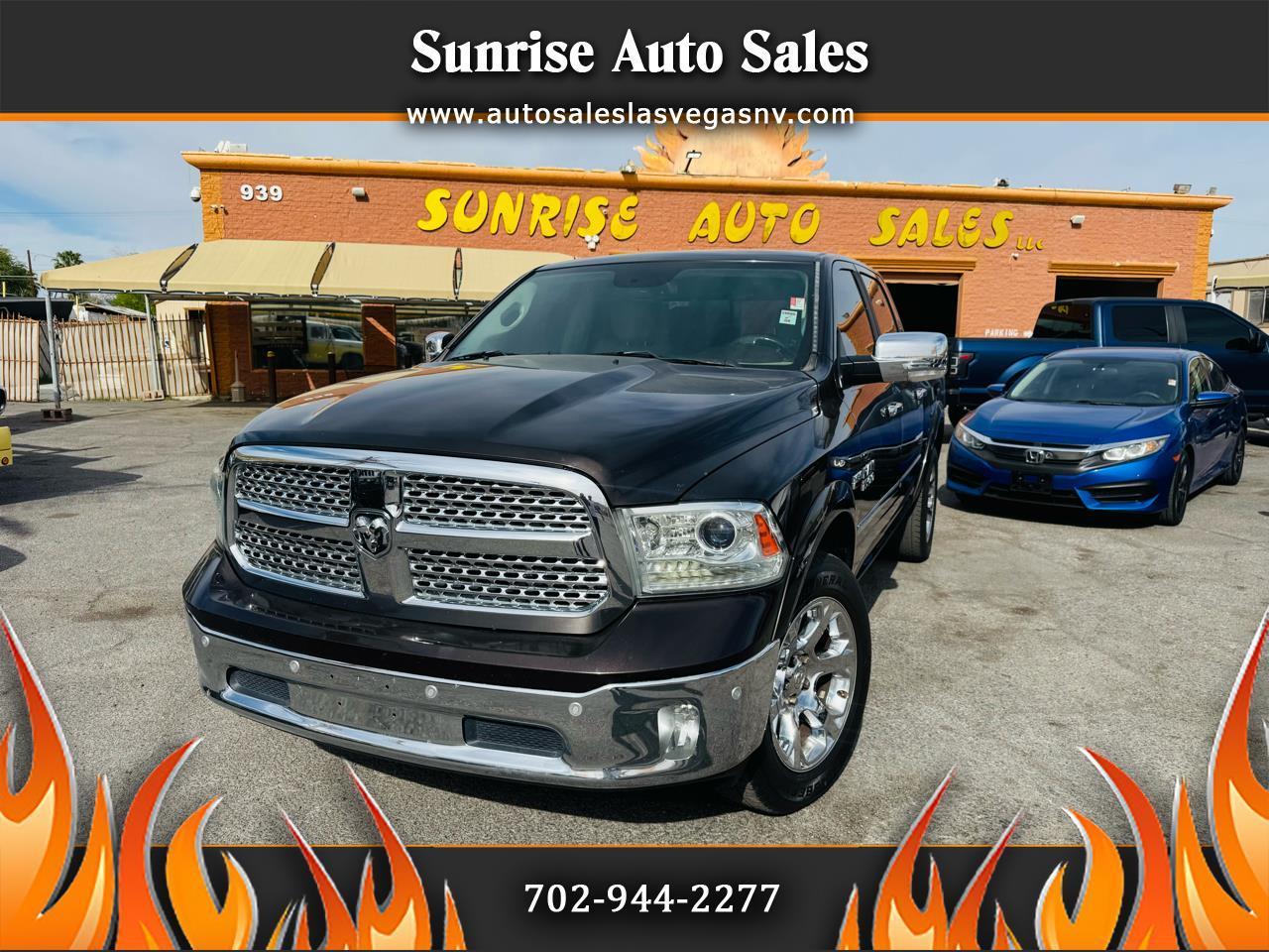 RAM 1500 4WD Crew Cab 140.5" Laramie 2016