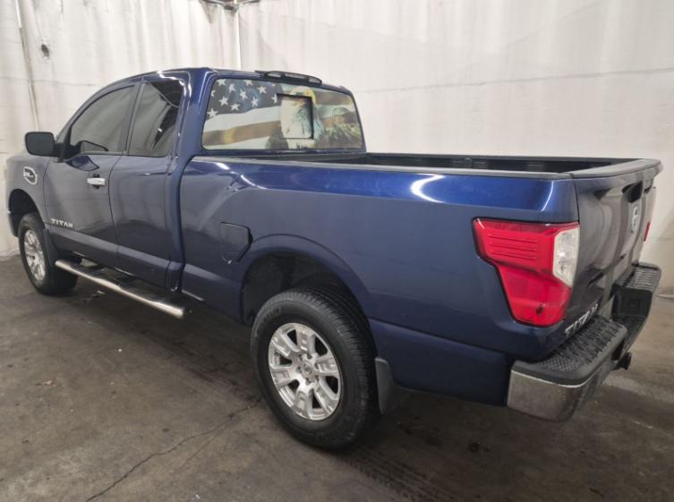 Nissan Titan 4x2 King Cab SV 2017