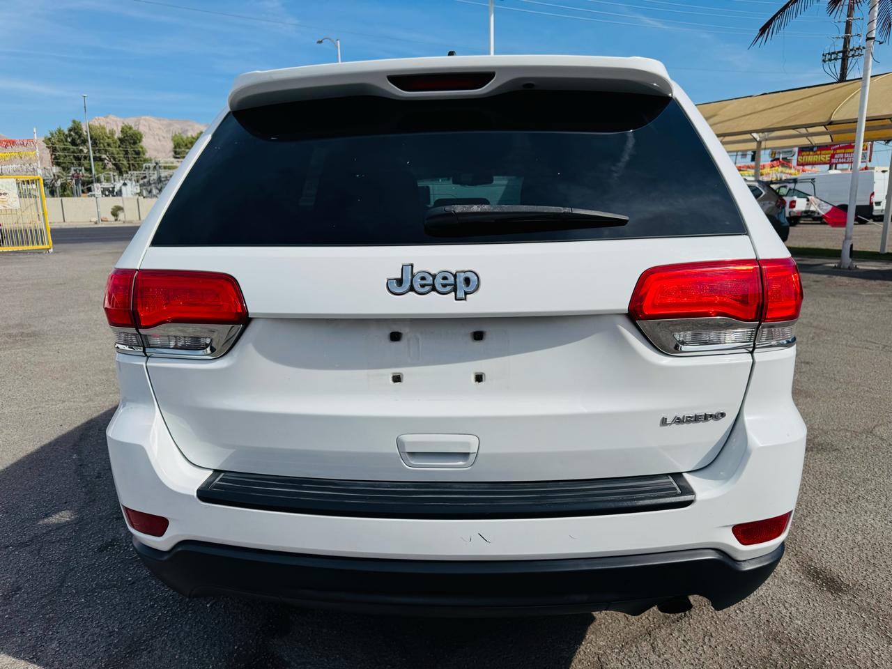 Jeep Grand Cherokee RWD 4dr Laredo 2015