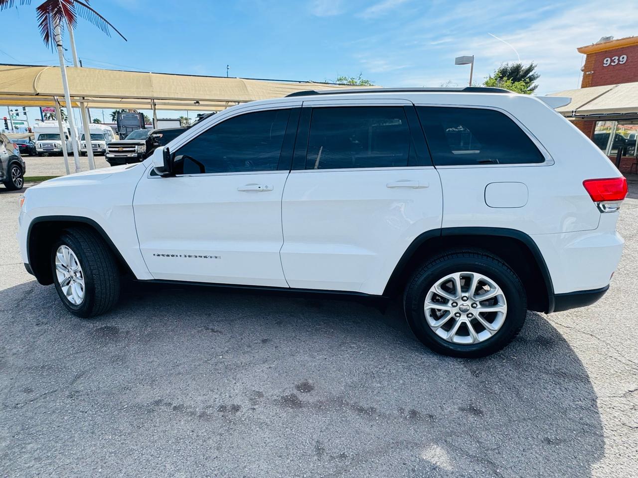 Jeep Grand Cherokee RWD 4dr Laredo 2015