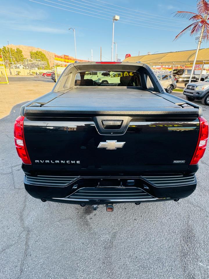 Chevrolet Avalanche 4WD Crew Cab 130" LTZ 2009
