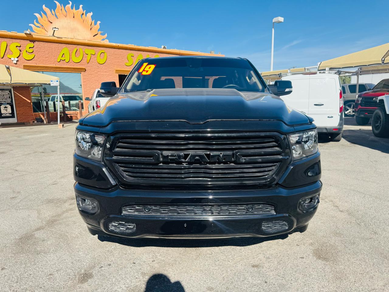 RAM 1500 Big Horn/Lone Star 4x4 Crew Cab 5'7" Box 2019