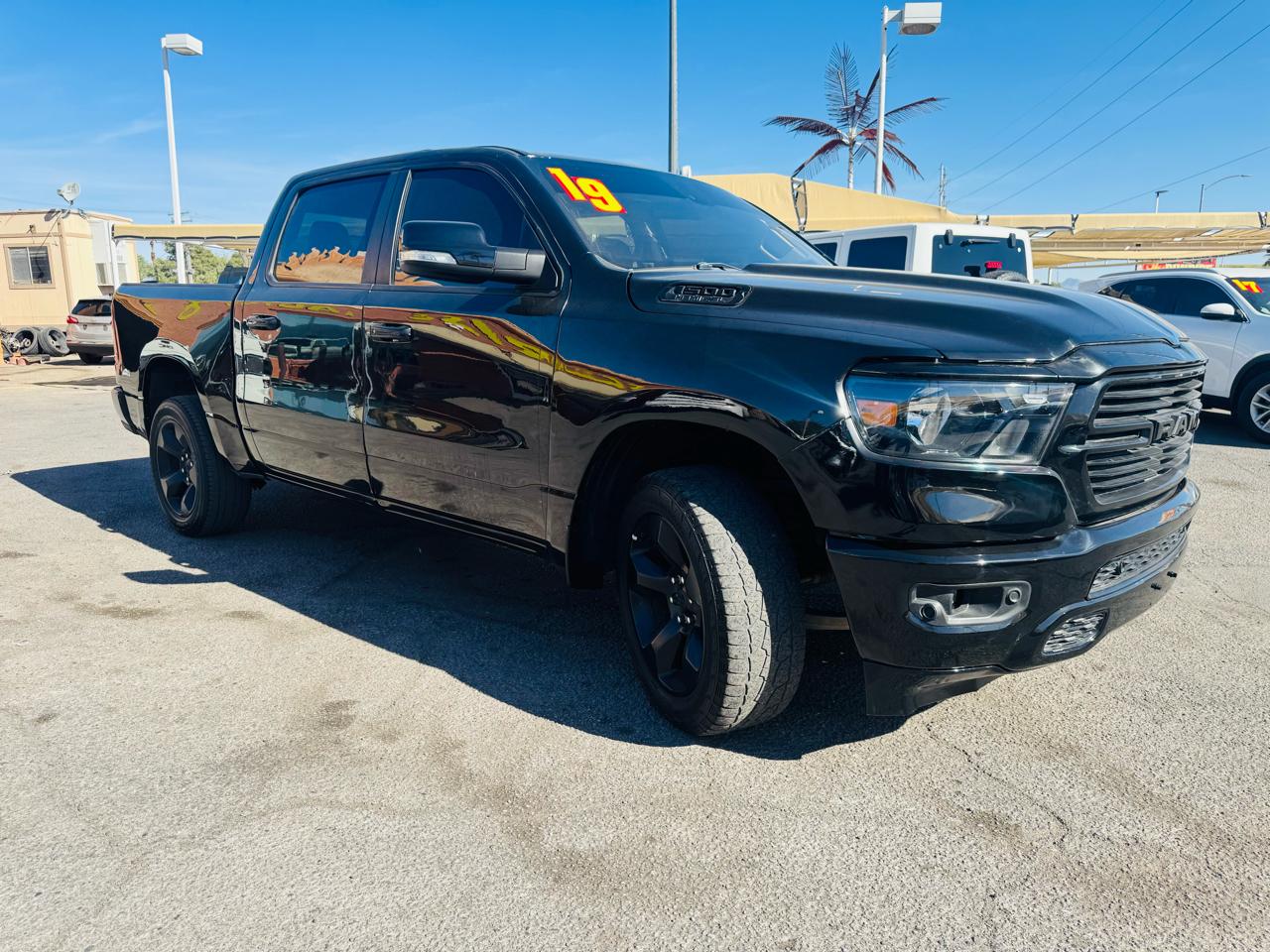 RAM 1500 Big Horn/Lone Star 4x4 Crew Cab 5'7" Box 2019