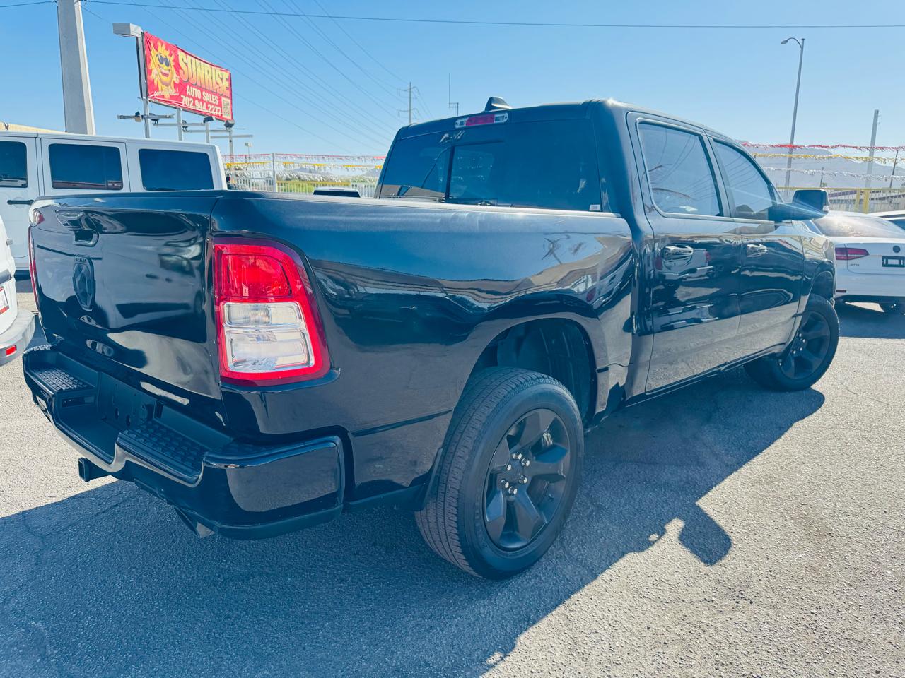 RAM 1500 Big Horn/Lone Star 4x4 Crew Cab 5'7" Box 2019