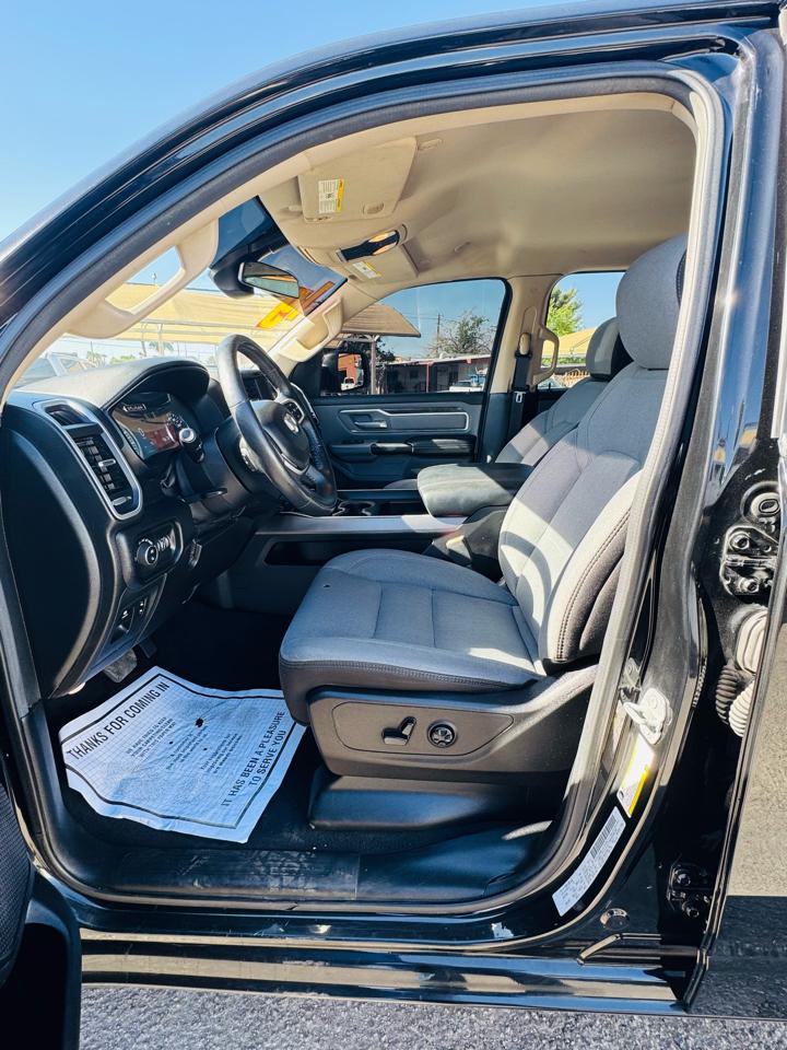 RAM 1500 Big Horn/Lone Star 4x4 Crew Cab 5'7" Box 2019