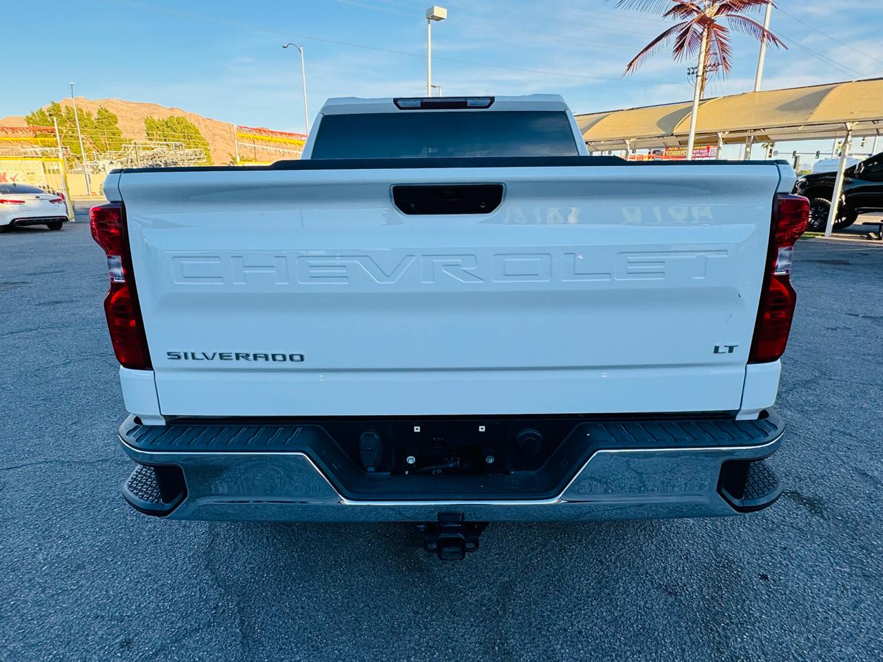 Chevrolet Silverado 1500 2WD Crew Cab 147" LT 2021