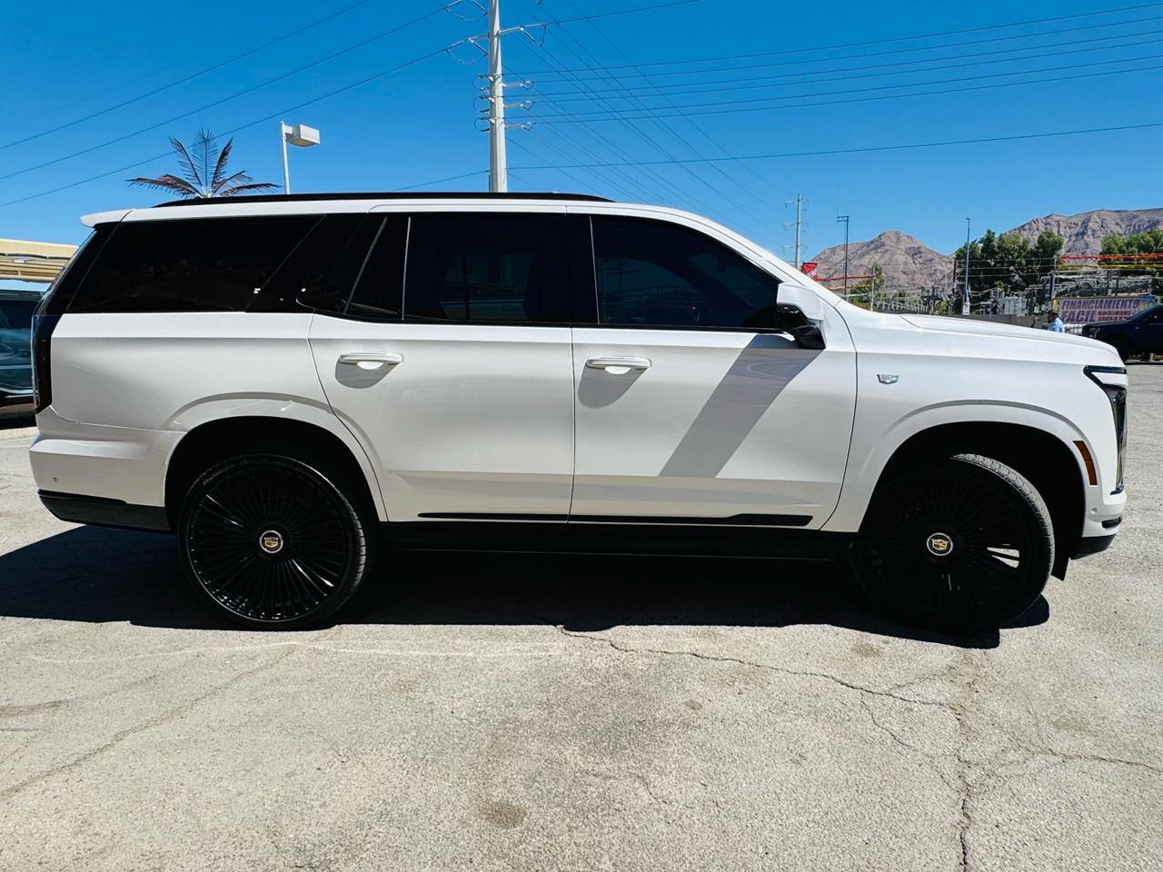 Cadillac Escalade 4WD 4dr Sport 2025