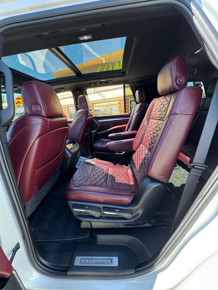 Cadillac Escalade 4WD 4dr Sport 2025