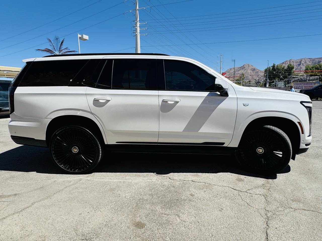 Cadillac Escalade 4WD 4dr Sport 2025
