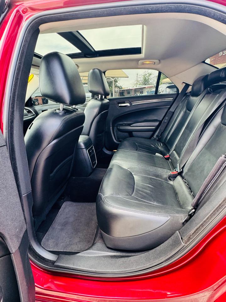 Chrysler 300 Limited RWD 2017