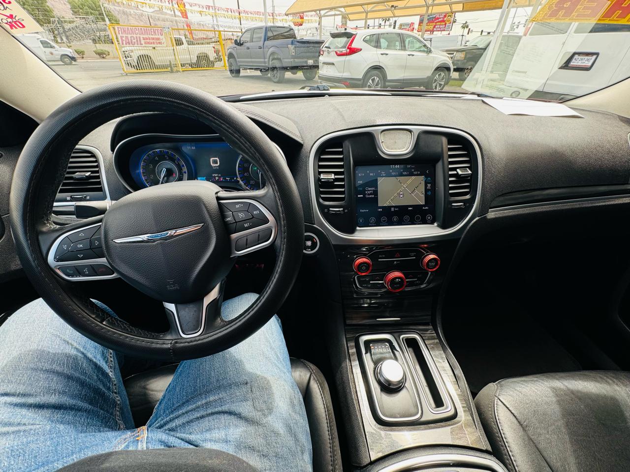 Chrysler 300 Limited RWD 2017