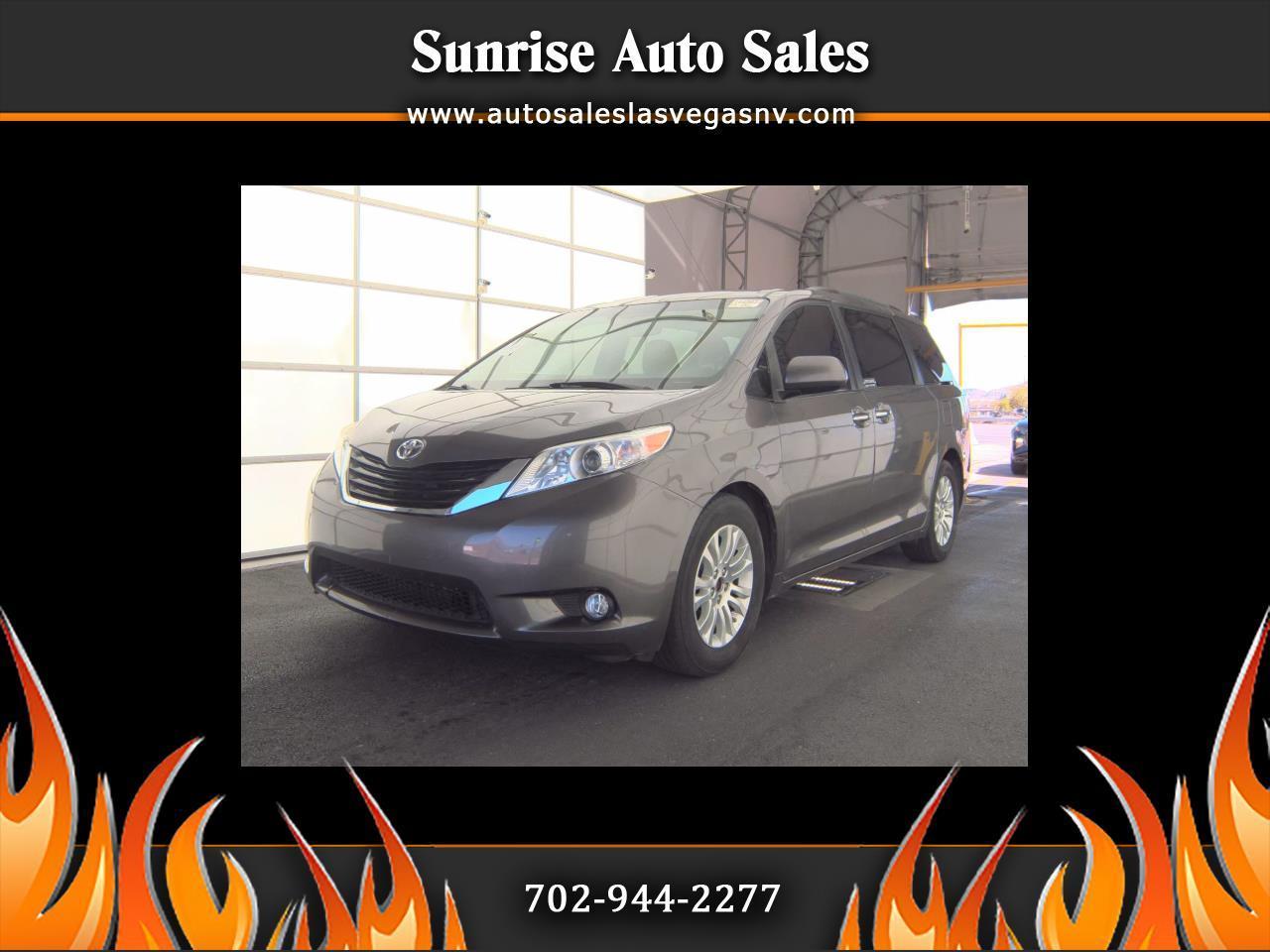 Toyota Sienna 5dr 7-Pass Van V6 XLE AAS FWD (Natl) 2014