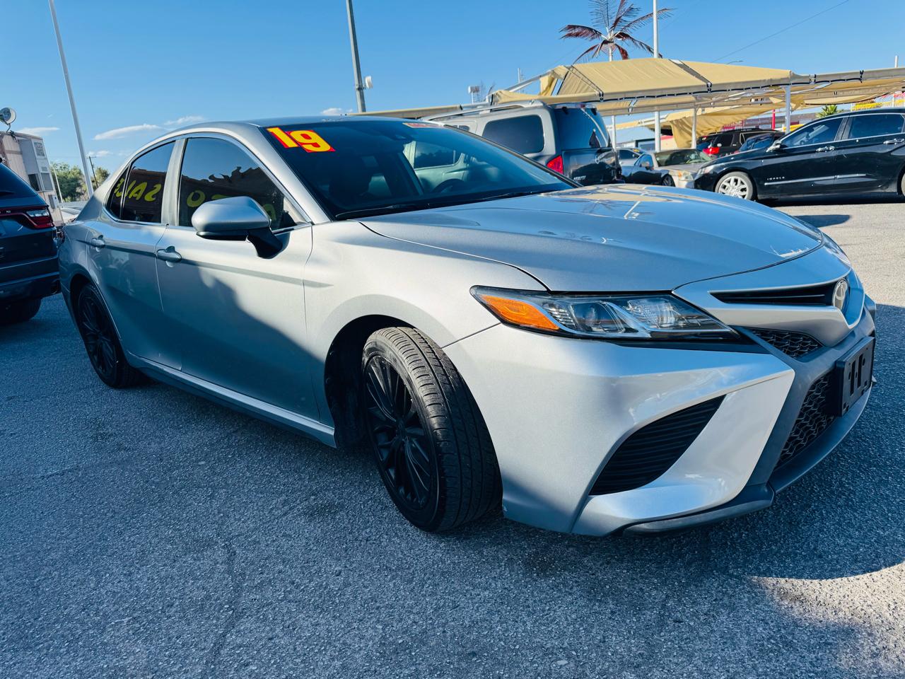 Toyota Camry XLE Auto (Natl) 2019