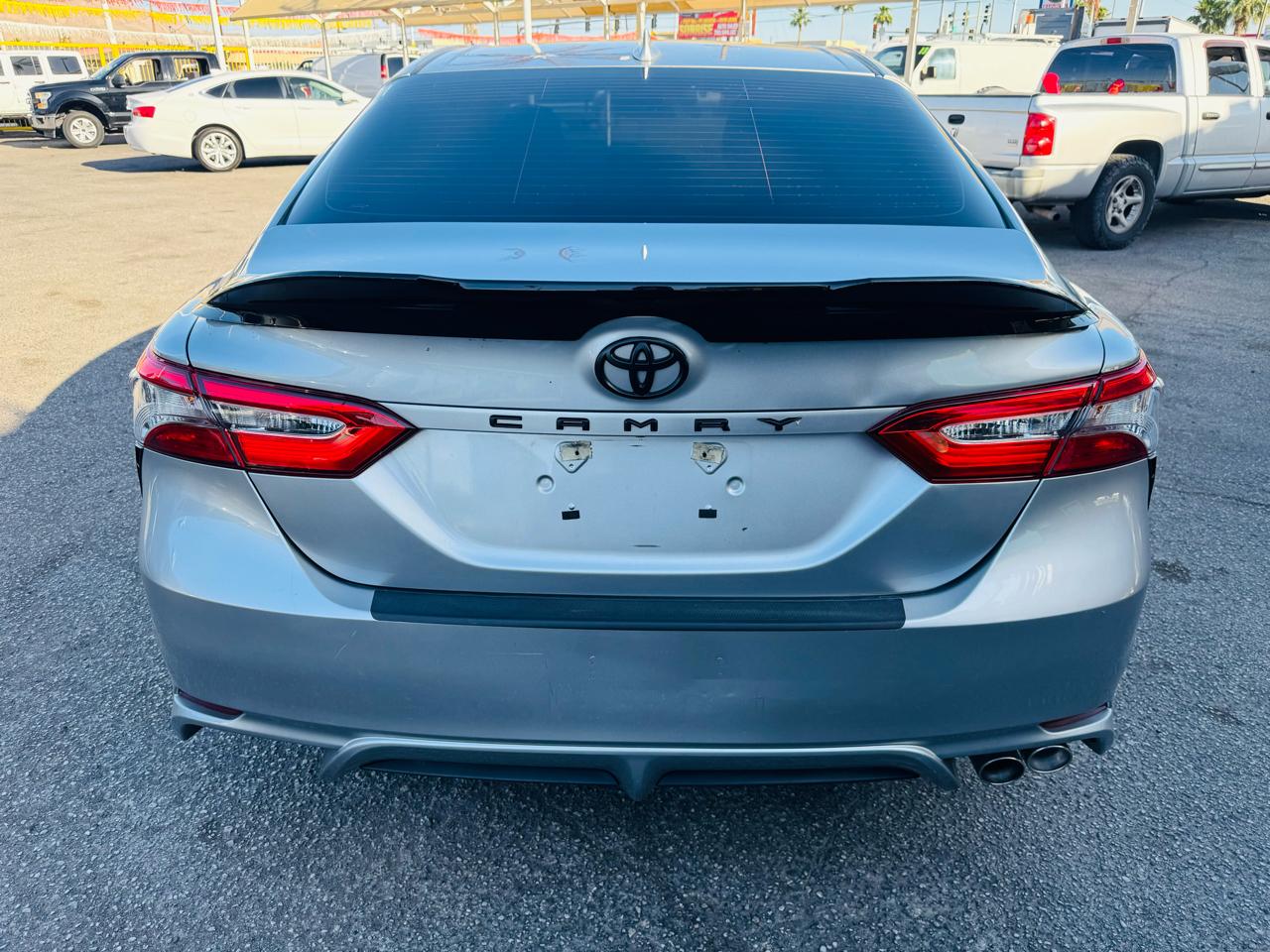 Toyota Camry XLE Auto (Natl) 2019