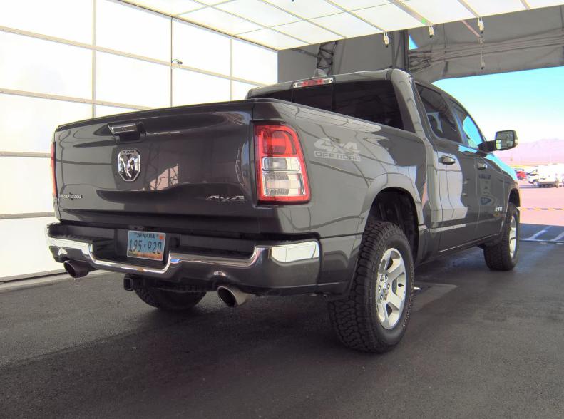 RAM 1500 Lone Star 4x4 Crew Cab 5'7" Box 2020
