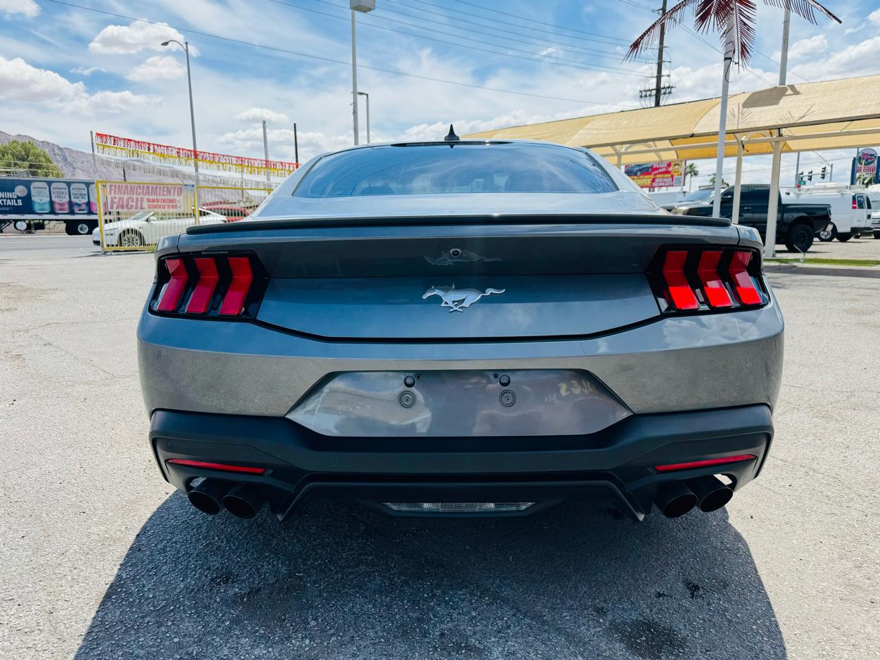 Ford Mustang EcoBoost Fastback 2024