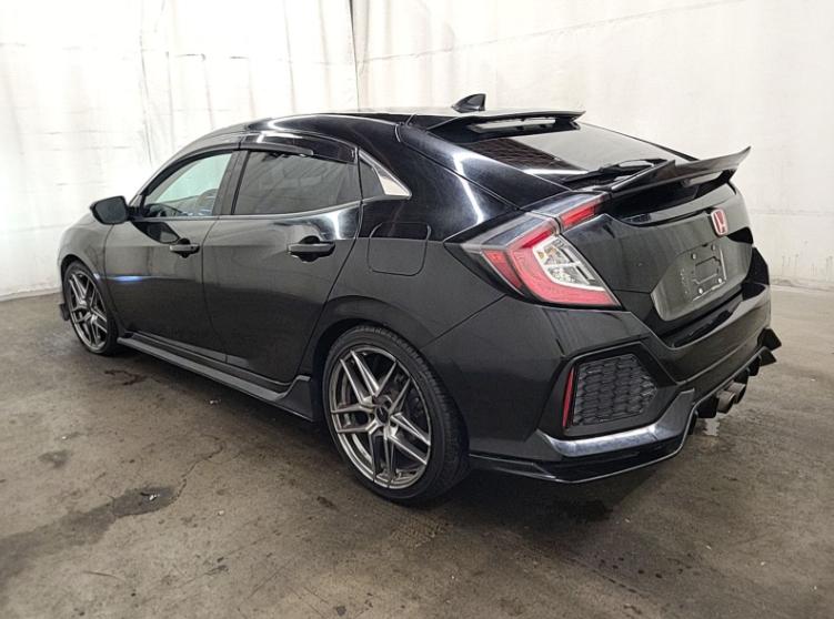 Honda Civic Hatchback EX-L Navi CVT 2017