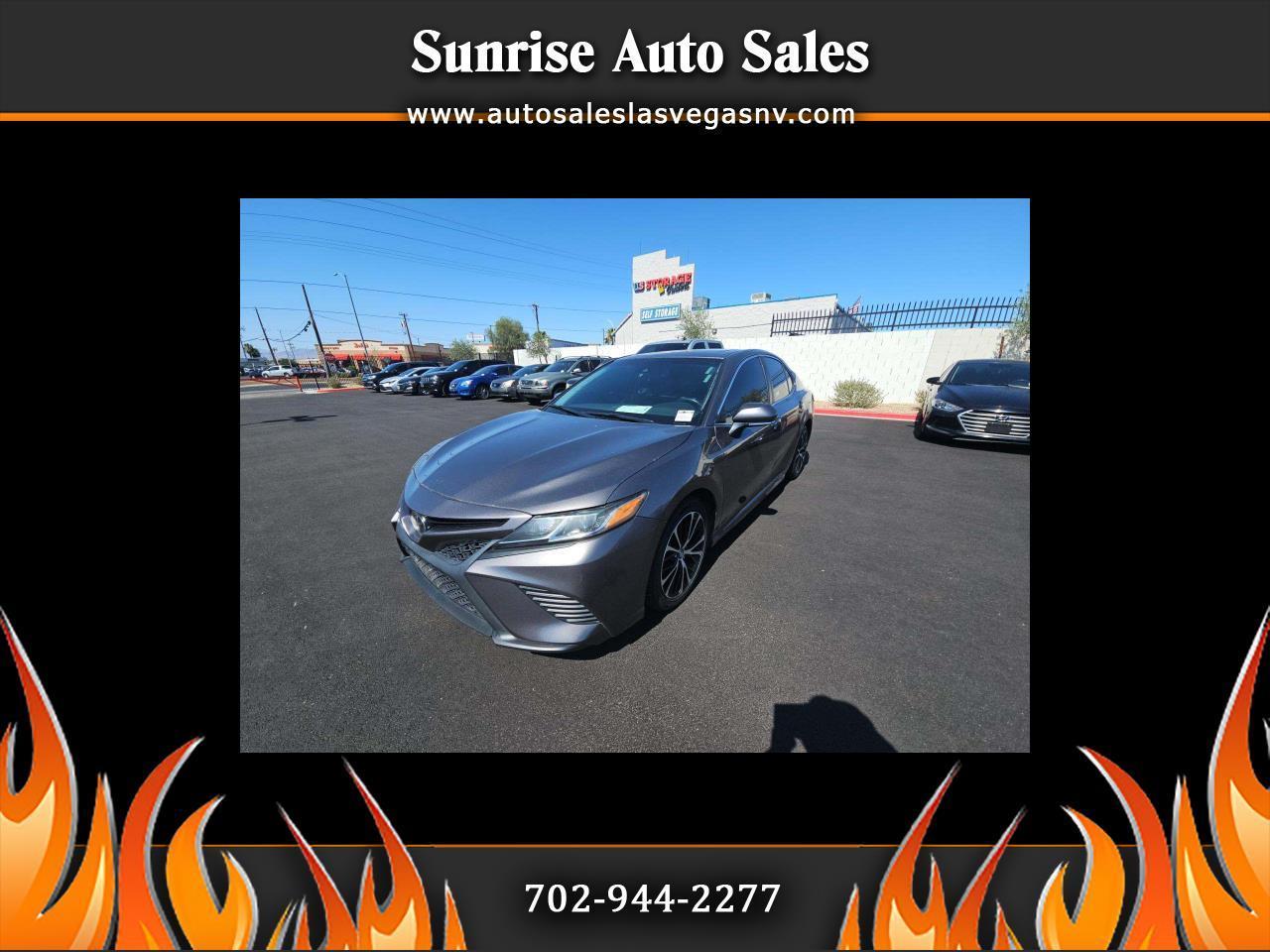 Toyota Camry XLE Auto (Natl) 2018