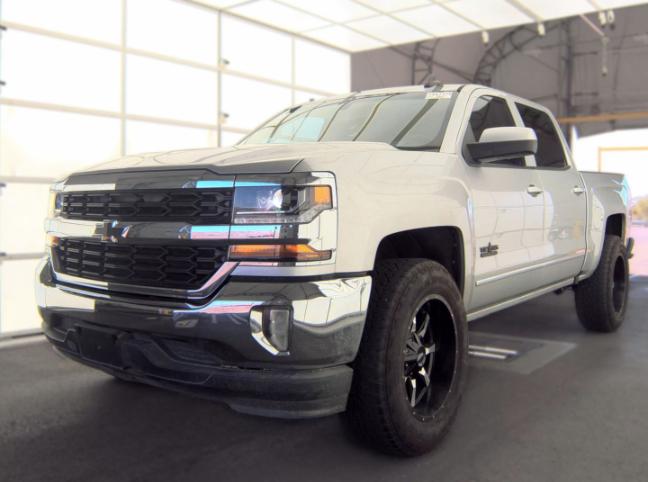 Chevrolet Silverado 1500 2WD Crew Cab 143.5" LT w/1LT 2017